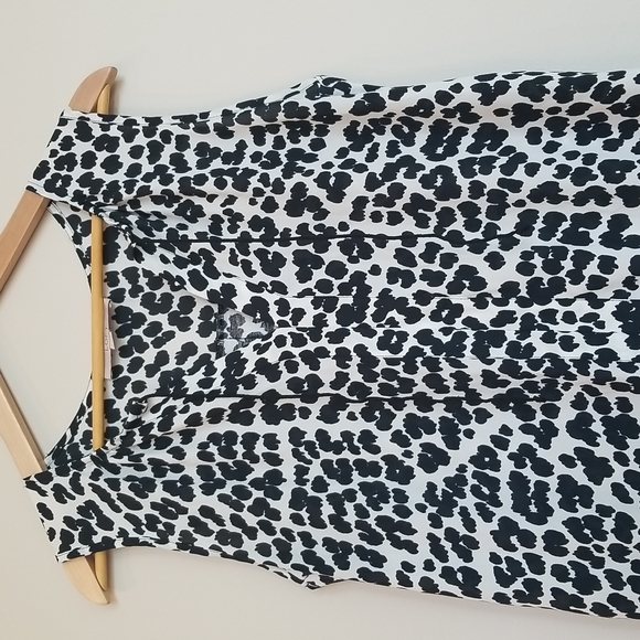 LOFT V-Neck Tank Top, Cheetah Print, Black and Cream, Small - Picture 3 of 4